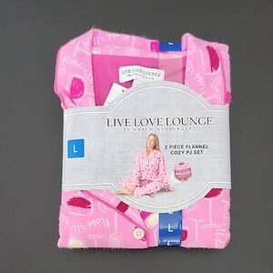 NEW - Karen Neuburger Pink Flannel Pajama Set
